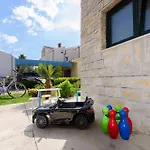 Apartment Family Idyll Vodice