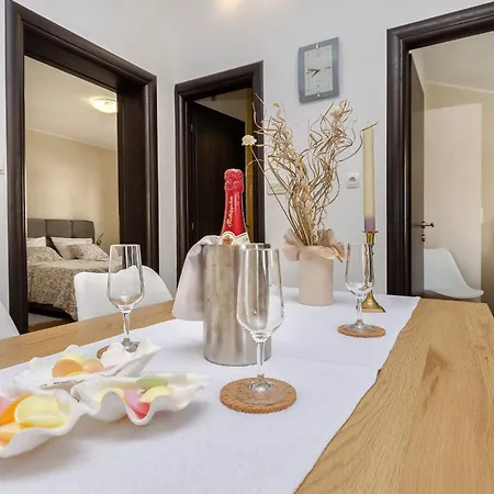 Family Idyll Apartment *