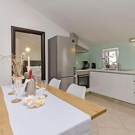 Family Idyll * Vodice