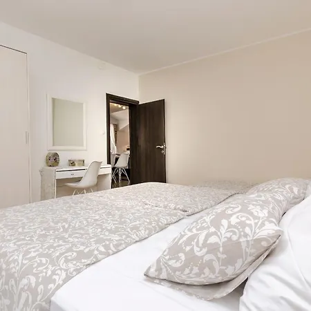 Family Idyll Apartment *