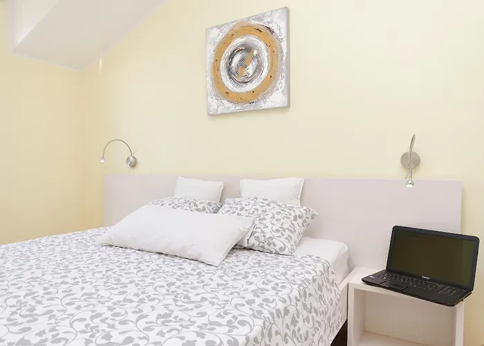 Family Idyll ヴォディツェ